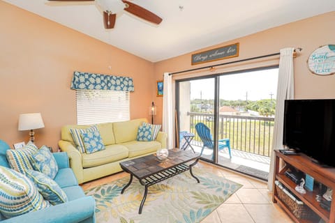 St. Augustine Beach Rentals Living Room
