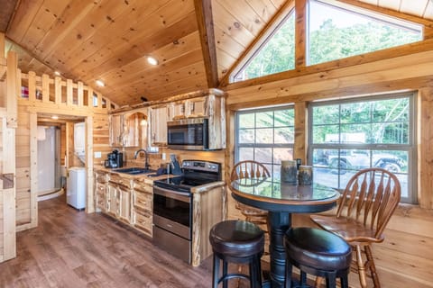 Kitchen - Kitchen - Dining Area