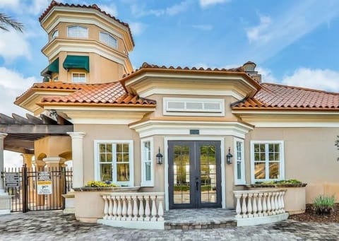 House, 4 Bedrooms | Exterior