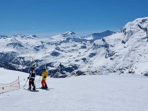 Snow and ski sports