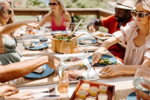 10674752 aa79 4751 a9e7 fef3a79a67ae