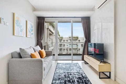 Apartment, 2 Bedrooms | Living area