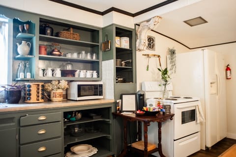 ➸create the recipe you have been saving in the kitchen