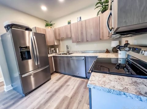 All new kitchen with service for 12 and coffee bar