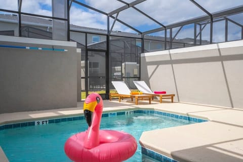 Patio w Pool