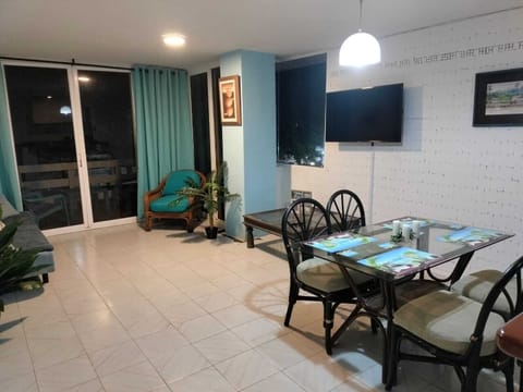 Family Apartment | Living area | Flat-screen TV