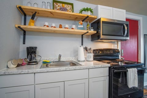 House | 1 bedroom