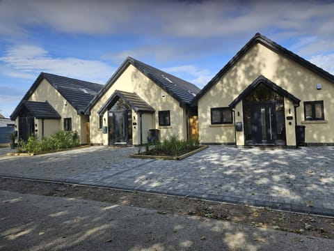 Cottage | Front of property