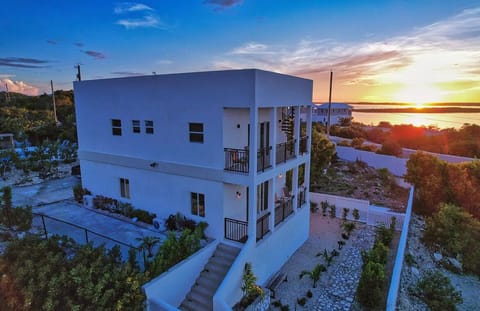 This Gorgeous New Sunset Villa Fully furnished with pool waiting to welcome you!