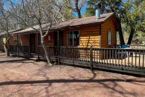 Aspens Cabin at Lazy Oaks Resort