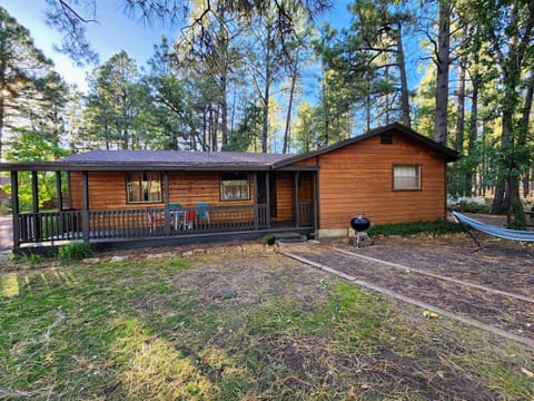 The Ponderosa Cabin at Lazy Oaks Resort