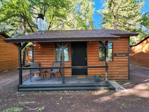 The Poplars Cabin at Lazy Oaks Resort