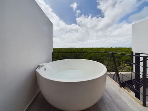 Rooftop terrace boasts stunning views—and complete privacy!