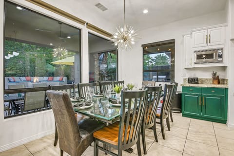 Dinner table that fits EIGHT is perfect for a lunch feast.