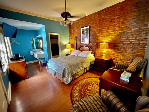 Traditional Room, Garden Area | Individually decorated, individually furnished, iron/ironing board