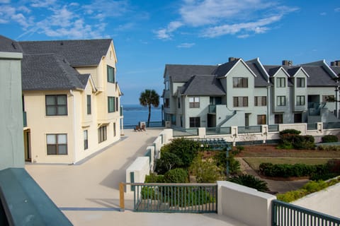 605 Newhaven Great View from Back Deck!