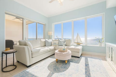 Comfort with Views All Around
