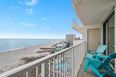 Views galore from unit #705