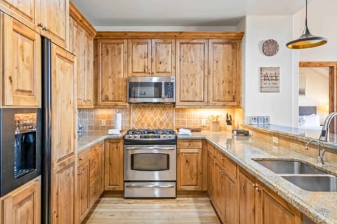 1698254511855-2043-11