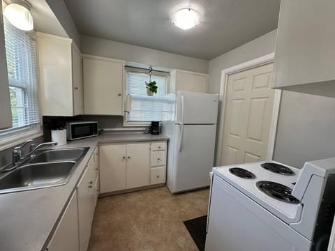 11571d77 b0af 477f baaa 0fee59302b26