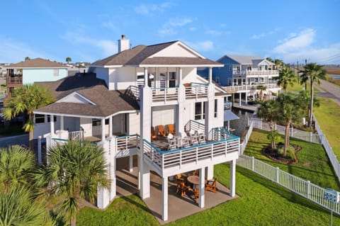 Endless Sunsets in Jamaica Beah