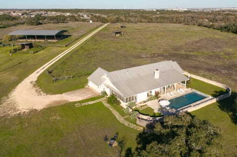 21+ acres close to everything