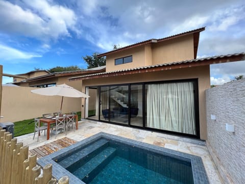 Private pool