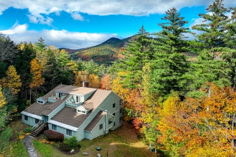 Bartlett Vacation Rental | 2BR | 2BA | Stairs Required | 1,113 Sq Ft
