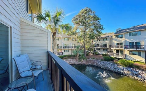 Balcony with Water View