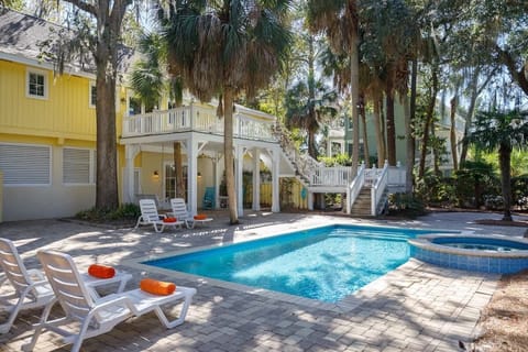 Private Pool