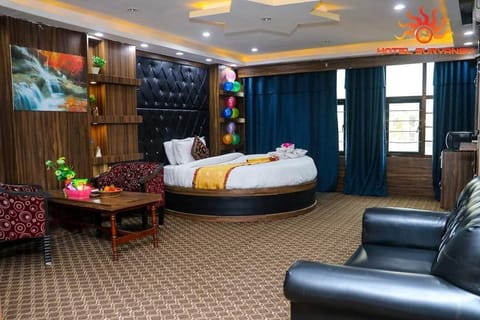 Honeymoon Suite | Soundproofing, WiFi (free)