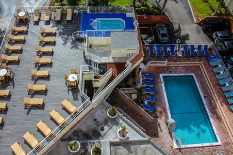 Sundeck