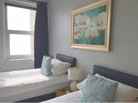 Standard Twin Room | Premium bedding, desk, laptop workspace, free WiFi
