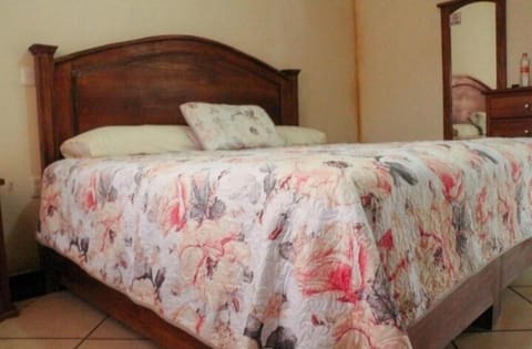 1 bedroom, blackout drapes, iron/ironing board, free WiFi