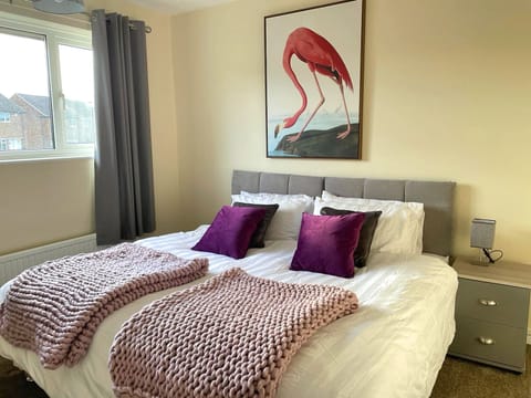 Comfort House | 3 bedrooms, laptop workspace, iron/ironing board, free WiFi