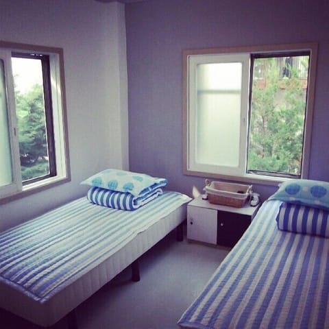 Twin Room | Free WiFi