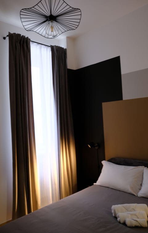 Standard Room | Premium bedding, down comforters, minibar, desk