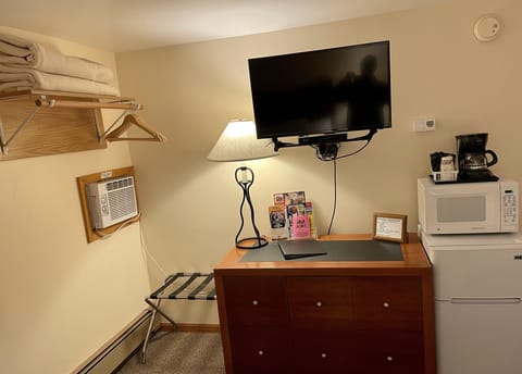 Standard Double Room (No Pets) | Floor plan