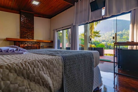 Superior Suite | Bed sheets