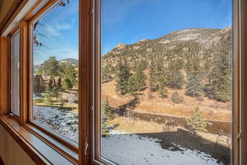 Townhome, 3 Bedrooms | Interior