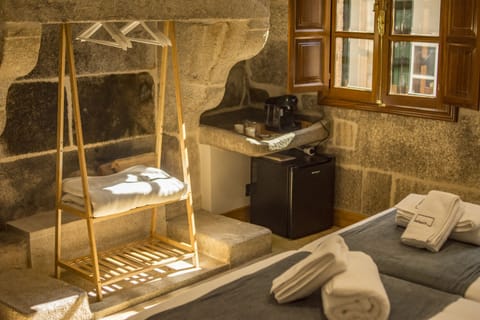 Comfort Double or Twin Room, 2 Twin Beds, Ensuite | Premium bedding, memory foam beds, free minibar, individually furnished