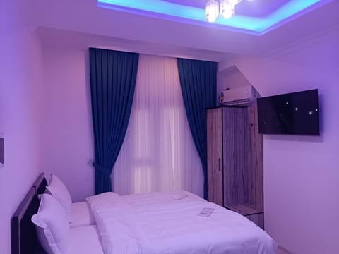 Standard Double or Twin Room | WiFi (free)