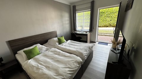 Double or Twin Room | Down comforters, desk, laptop workspace, free WiFi