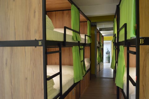 Comfort Shared Dormitory, Women only | Soundproofing, free WiFi, bed sheets
