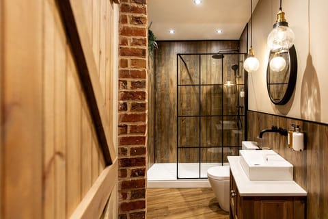 Deluxe Double Room, Ensuite | Bathroom