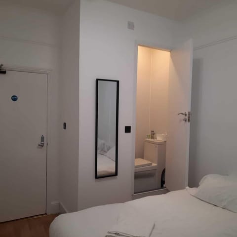Standard Twin Room, 2 Twin Beds | Free WiFi