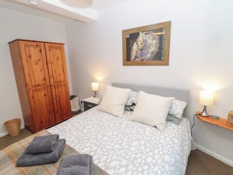 Cottage | 1 bedroom, individually decorated, individually furnished, free WiFi