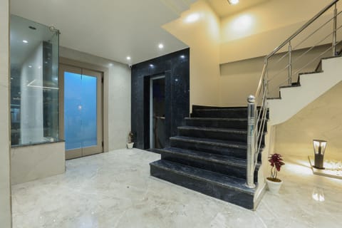 Elevator