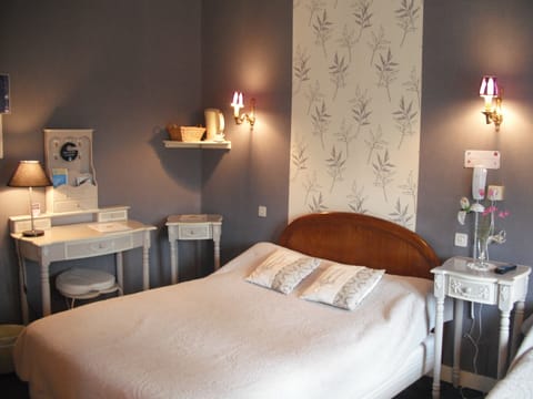 Deluxe Double or Twin Room | Premium bedding, minibar, desk, soundproofing