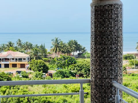 Beach/ocean view